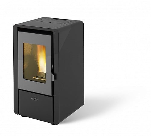 KALOR Petite MOD 6 6kw (modelo smart) Ιταλική σόμπα pellet αερόθερμη απόδοση 93.34% wi/fi ready