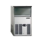 Παγομηχανή με σύστημα ψεκασμού & παγάκι Gourmet 31Kg SCE 30
