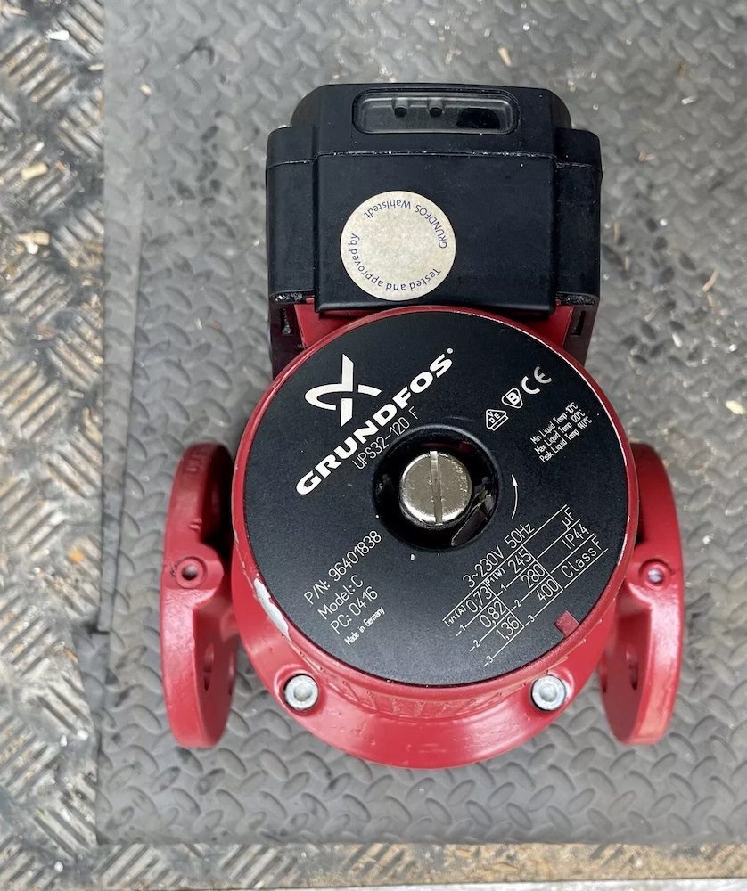 Grundfos UPS32-120 F Κυκλοφορητής PN6/10 3 x 230V